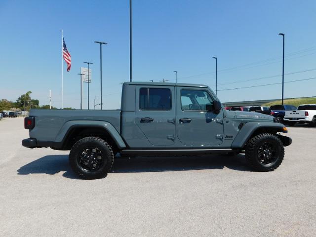 2024 Jeep Gladiator Vehicle Photo in Gatesville, TX 76528