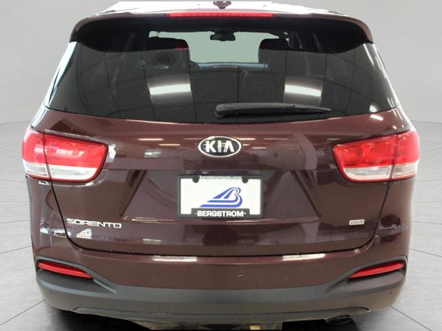 2017 Kia Sorento Vehicle Photo in Green Bay, WI 54304