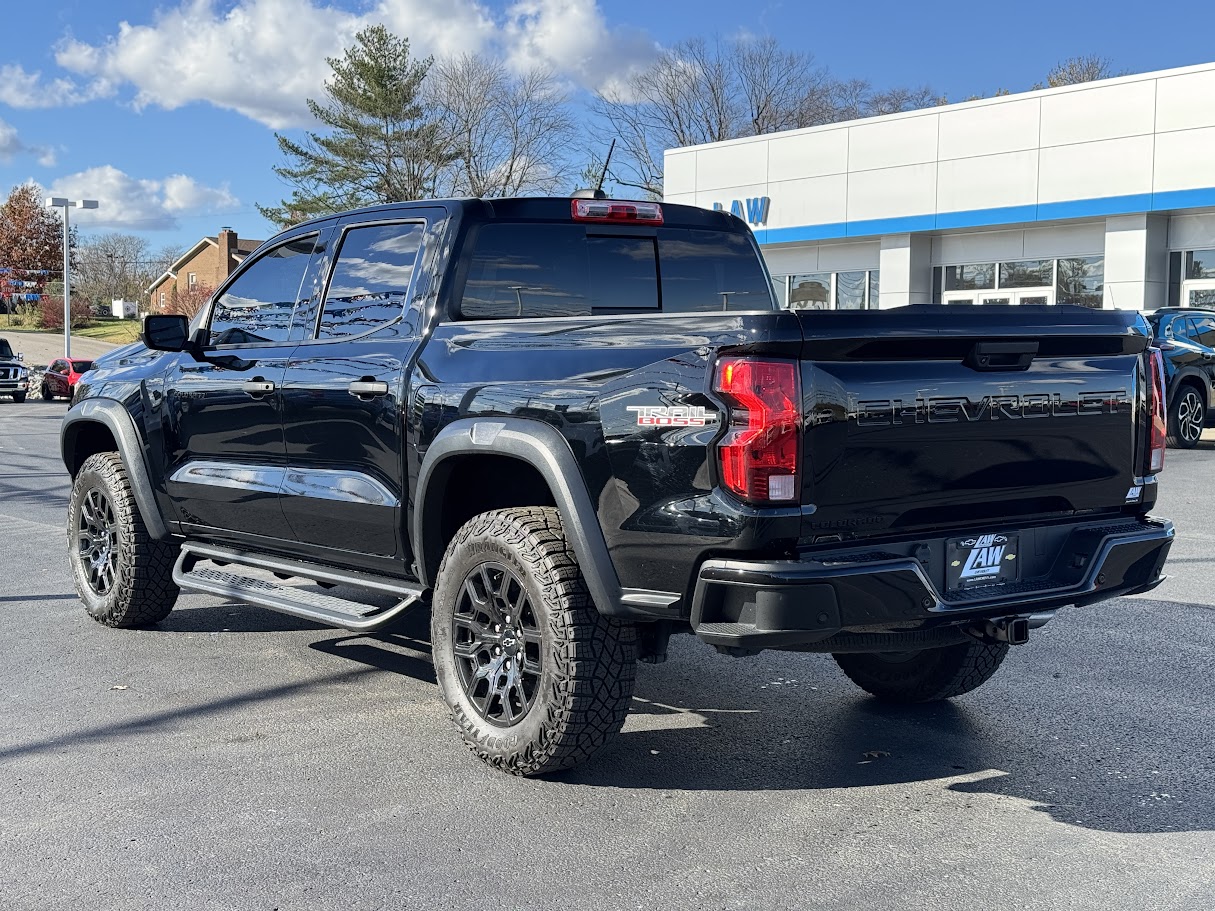 2023 Chevrolet Colorado Vehicle Photo in BOONVILLE, IN 47601-9633