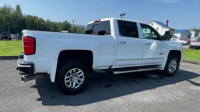 2018 Chevrolet Silverado 3500HD Vehicle Photo in THOMPSONTOWN, PA 17094-9014