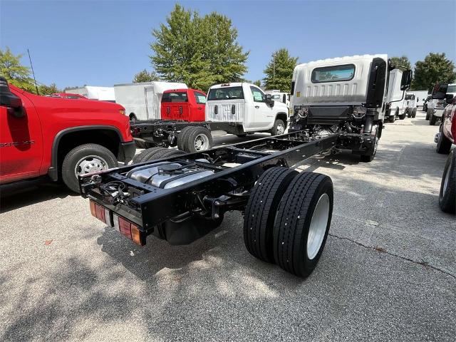 2025 Chevrolet 4500 HG LCF Gas Vehicle Photo in ALCOA, TN 37701-3235