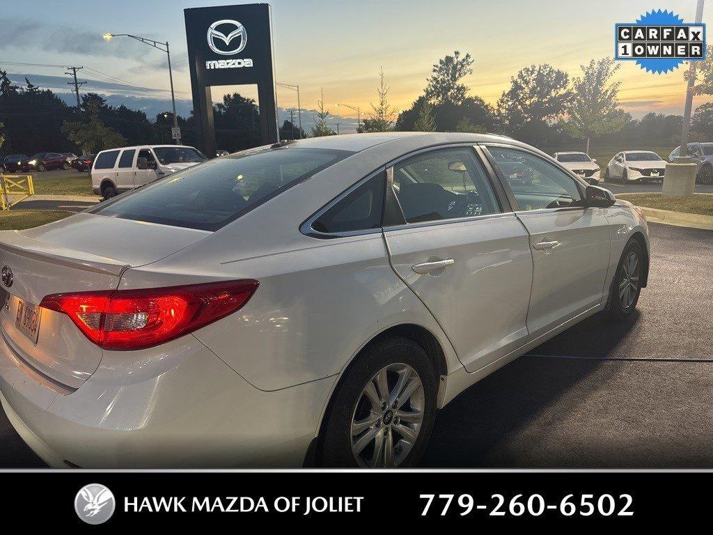 2016 Hyundai SONATA Vehicle Photo in Plainfield, IL 60586