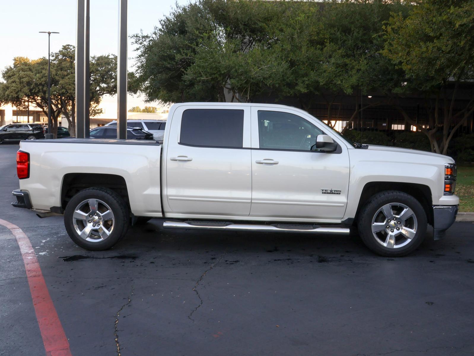 2015 Chevrolet Silverado 1500 Vehicle Photo in DALLAS, TX 75209-3095