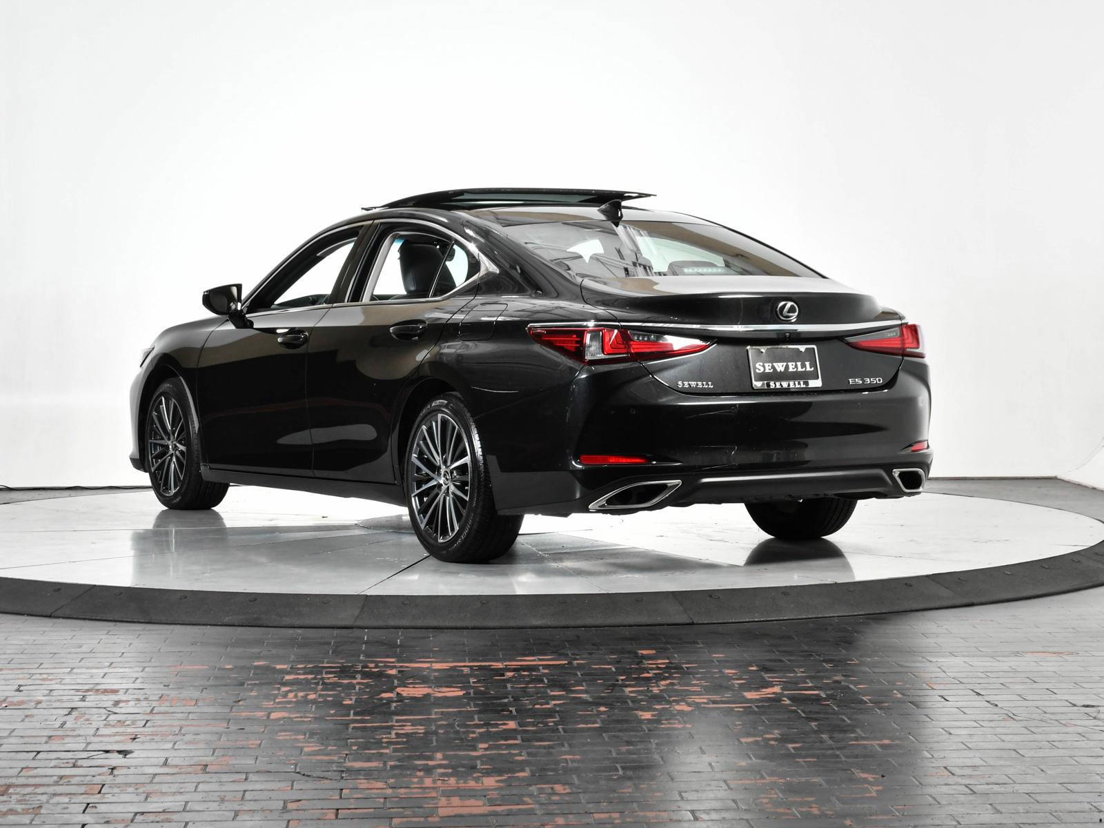 2023 Lexus ES 350 Vehicle Photo in DALLAS, TX 75235