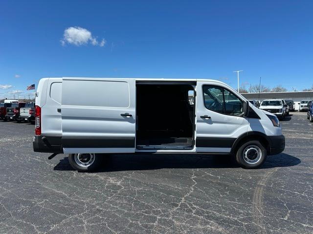 2024 Ford Transit Cargo Van Vehicle Photo in Highland, IN 46322
