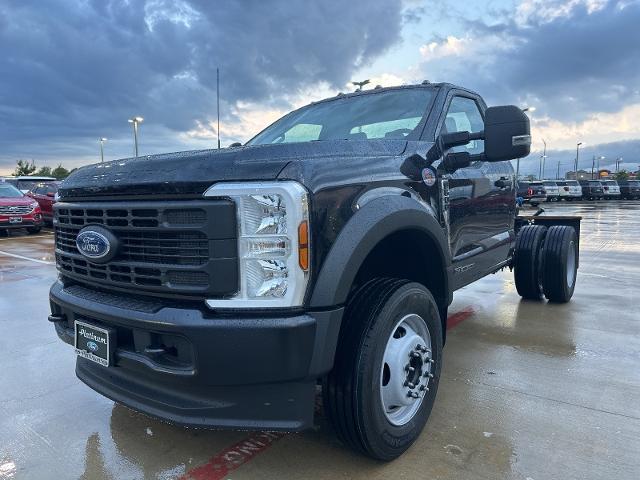 2024 Ford Super Duty F-600 DRW Vehicle Photo in Terrell, TX 75160