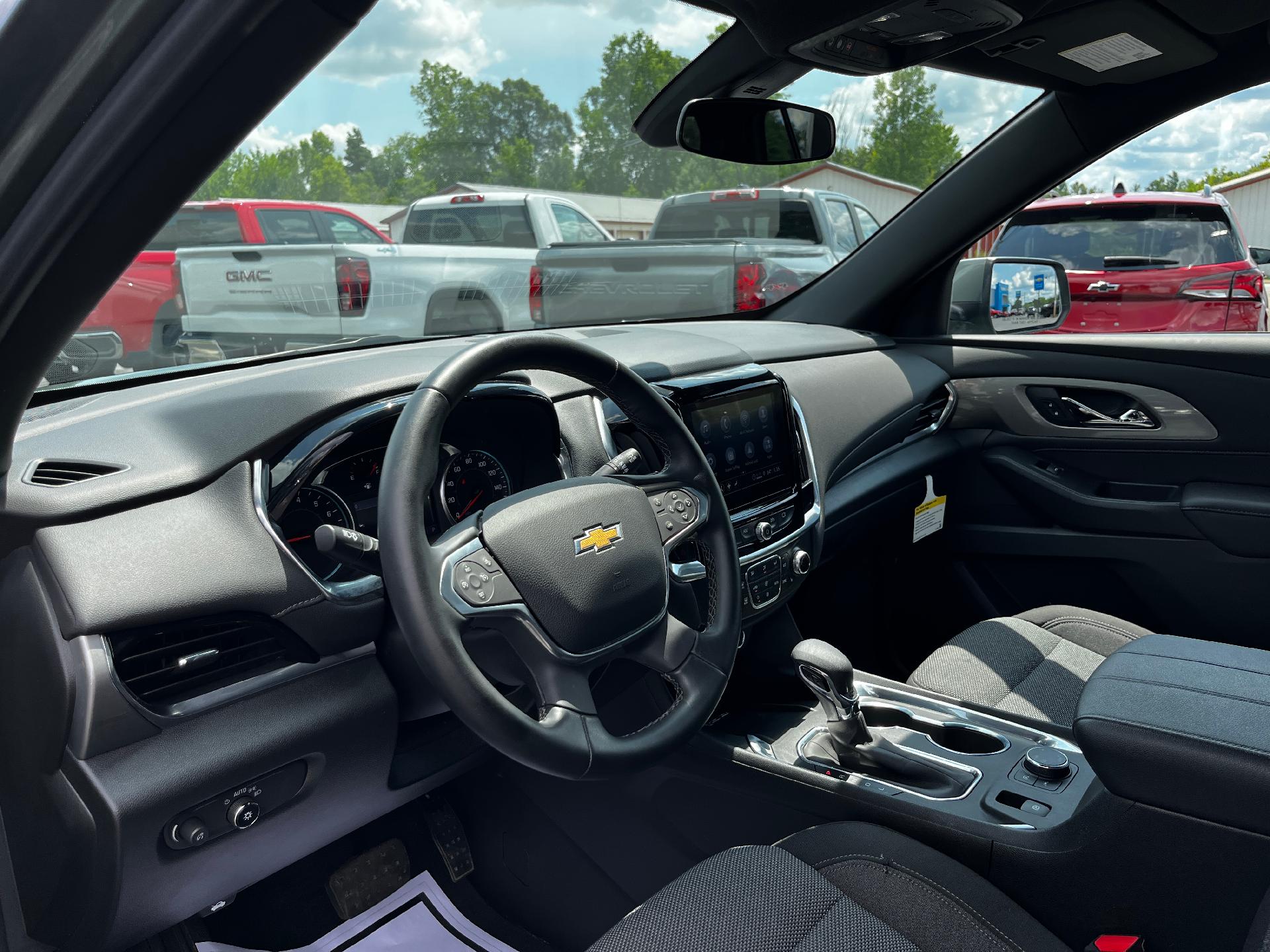 2023 Chevrolet Traverse Vehicle Photo in CLARE, MI 48617-9414