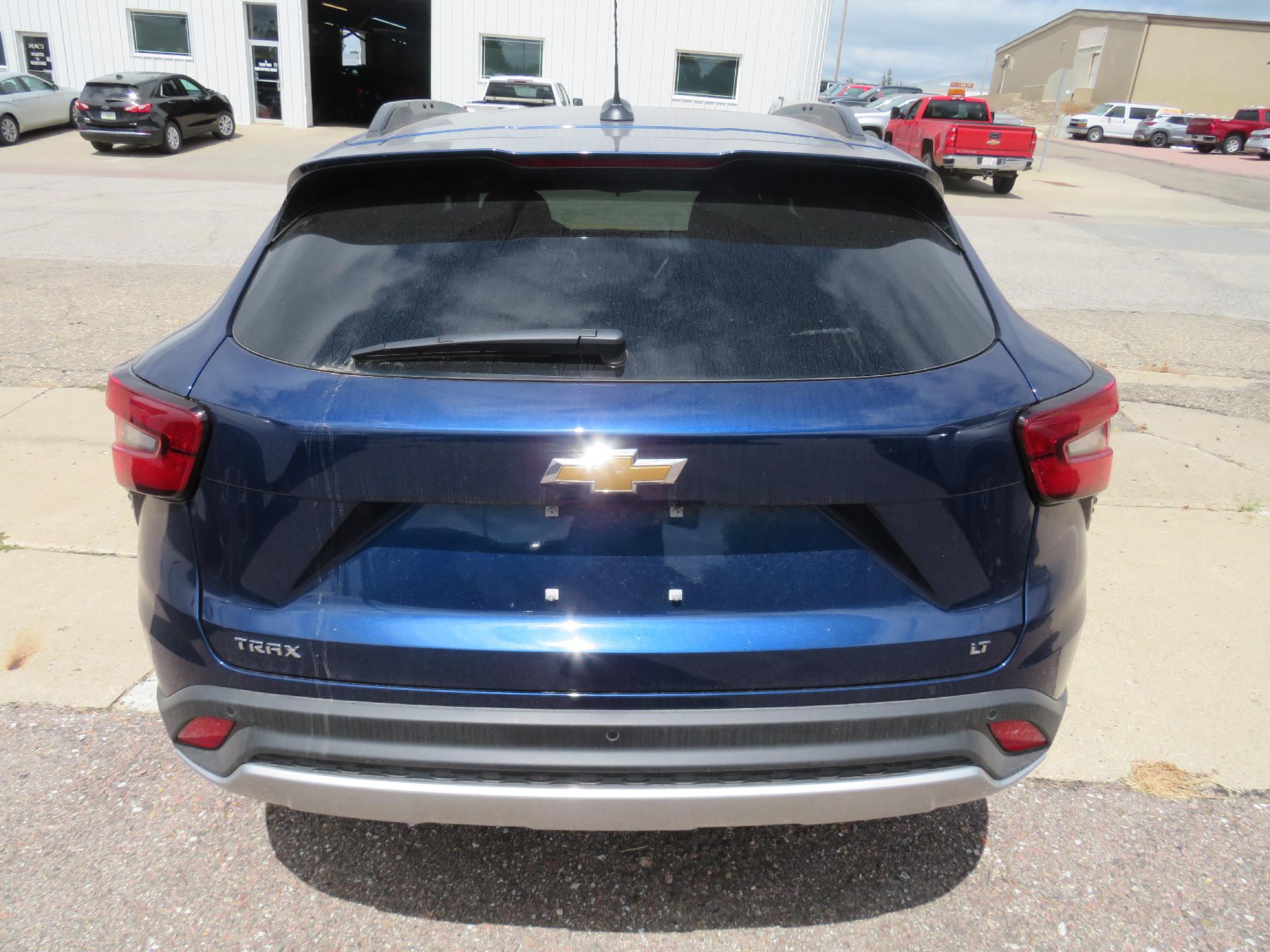 2024 Chevrolet Trax Vehicle Photo in MAPLETON, IA 51034-1072