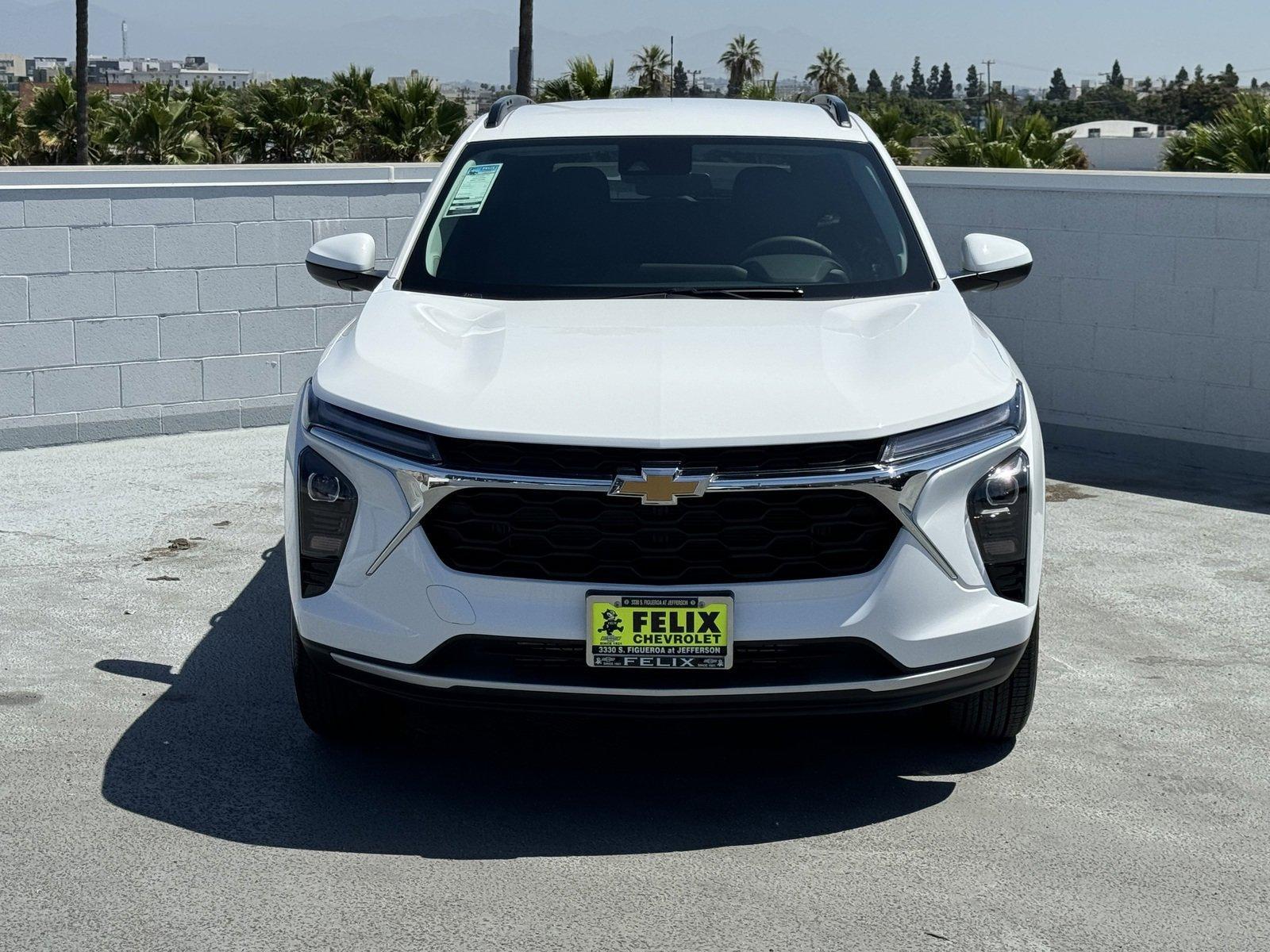 2025 Chevrolet Trax Vehicle Photo in LOS ANGELES, CA 90007-3794