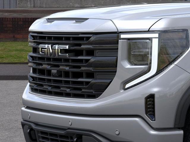 2024 GMC Sierra 1500 Vehicle Photo in PORTLAND, OR 97225-3518