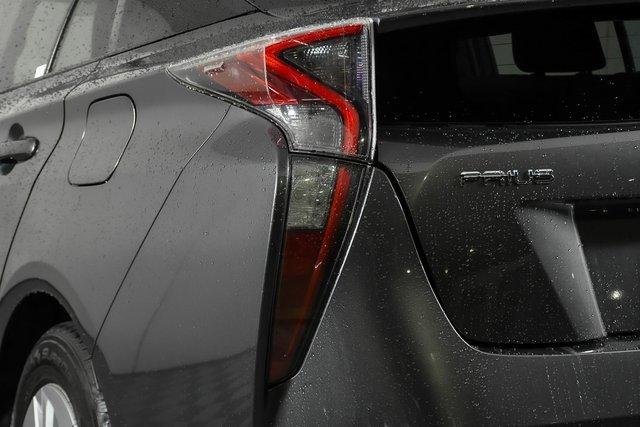 2017 Toyota Prius Vehicle Photo in PUYALLUP, WA 98371-4149