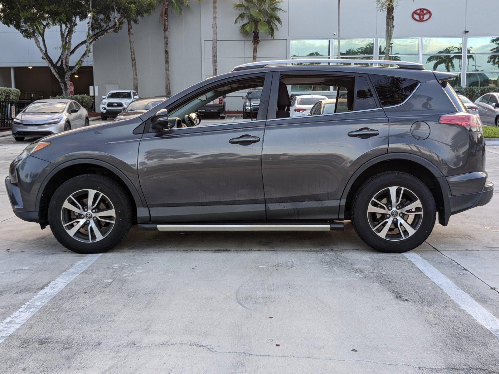 2016 Toyota RAV4 Vehicle Photo in Davie, FL 33331