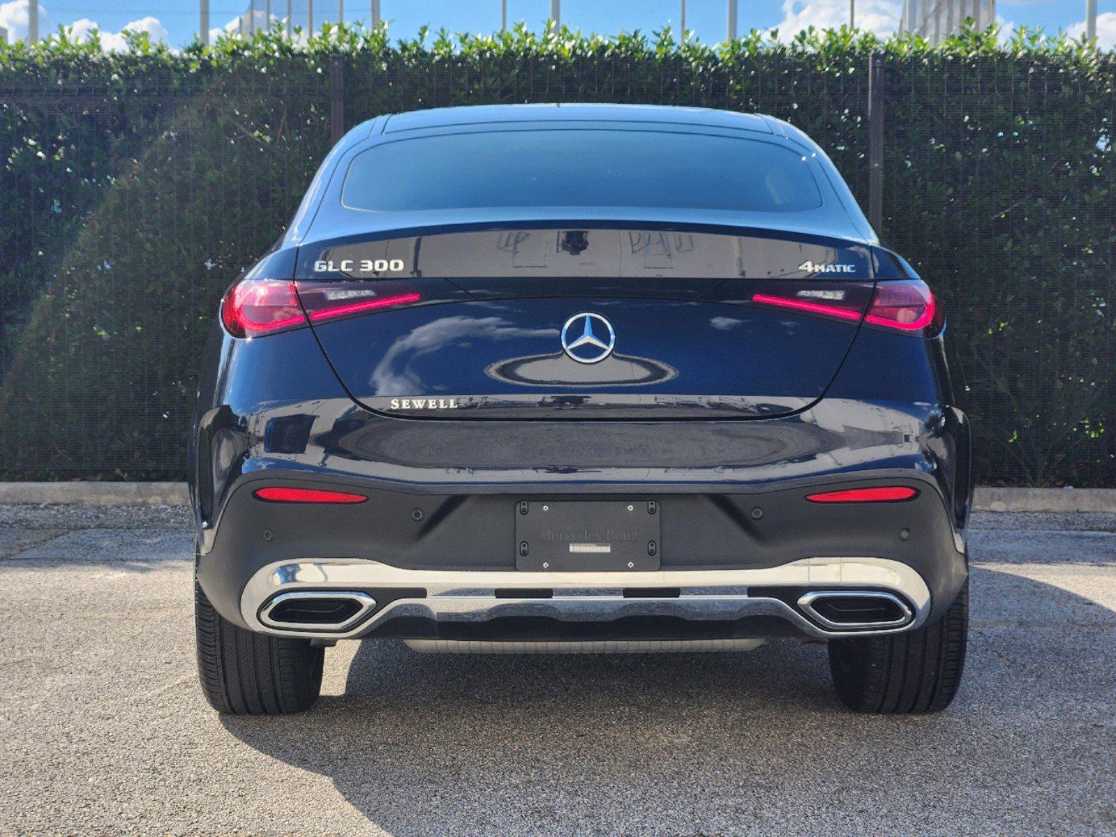 2024 Mercedes-Benz GLC Vehicle Photo in HOUSTON, TX 77079