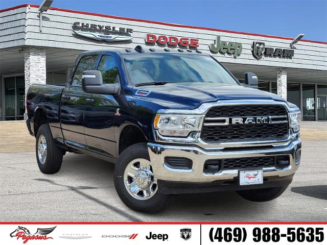 2024 Ram 2500 Vehicle Photo in Ennis, TX 75119-5114