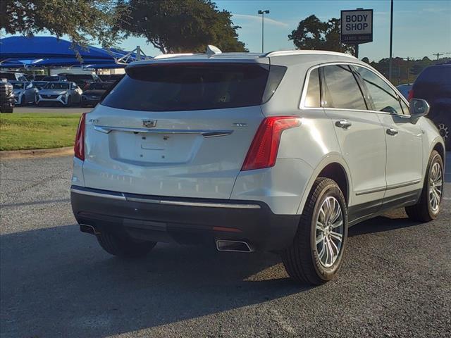 2018 Cadillac XT5 Vehicle Photo in DENTON, TX 76210-9321