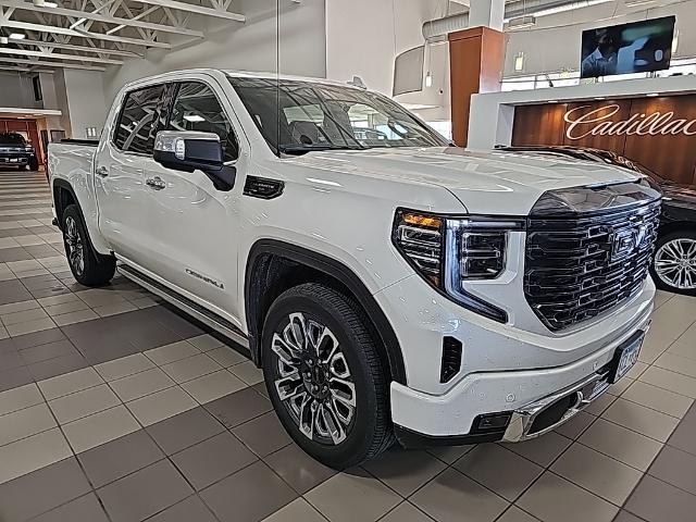 Used 2023 GMC Sierra 1500 Denali Denali Ultimate with VIN 1GTUUHEL6PZ101895 for sale in Mankato, Minnesota