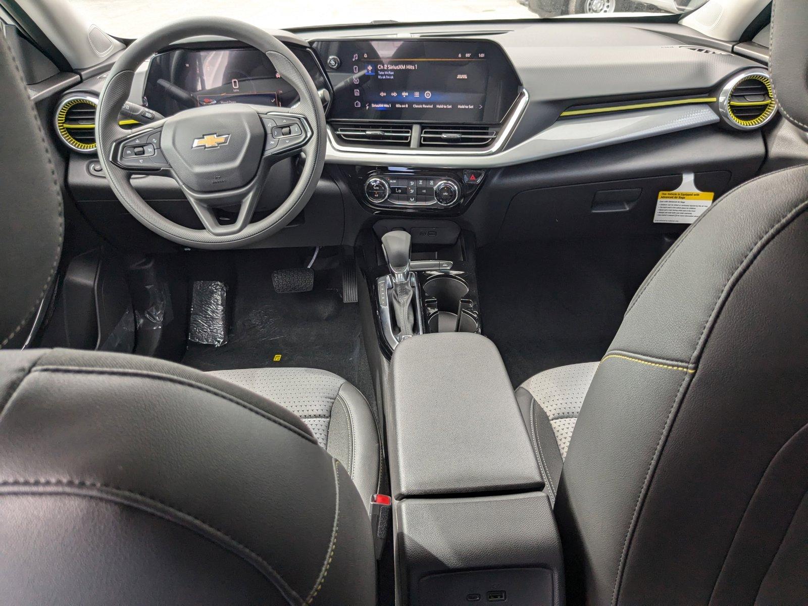 2025 Chevrolet Trax Vehicle Photo in MIAMI, FL 33134-2699