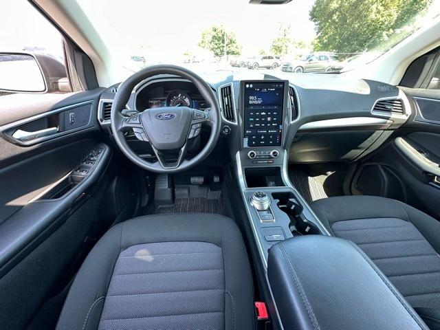 2024 Ford Edge Vehicle Photo in Highland, IN 46322