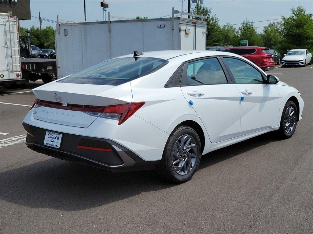 2024 Hyundai ELANTRA Vehicle Photo in Muncy, PA 17756