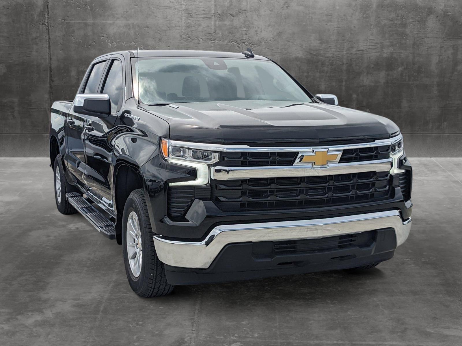 2024 Chevrolet Silverado 1500 Vehicle Photo in MIAMI, FL 33172-3015