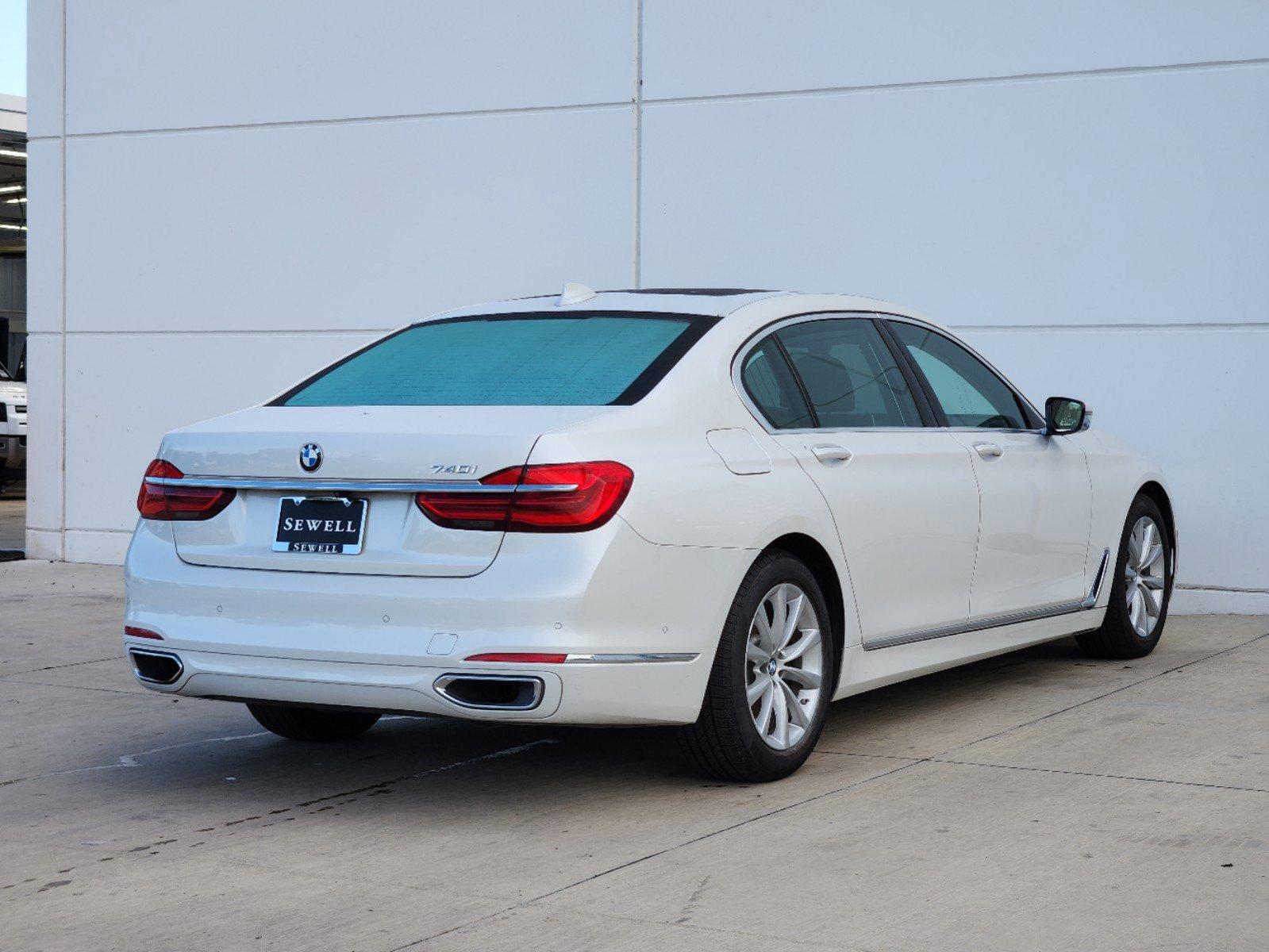 2017 BMW 740i Vehicle Photo in PLANO, TX 75024