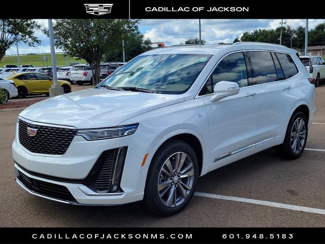 2025 Cadillac XT6 Vehicle Photo in RIDGELAND, MS 39157-4406