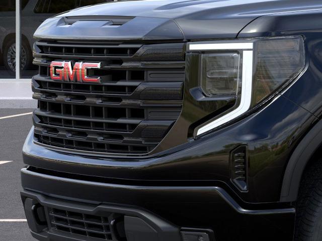 2025 GMC Sierra 1500 Vehicle Photo in LEOMINSTER, MA 01453-2952