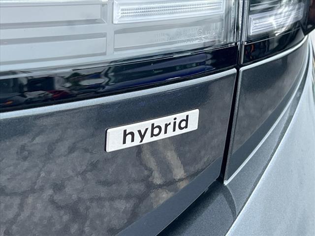 2024 Hyundai SONATA Hybrid Vehicle Photo in O'Fallon, IL 62269