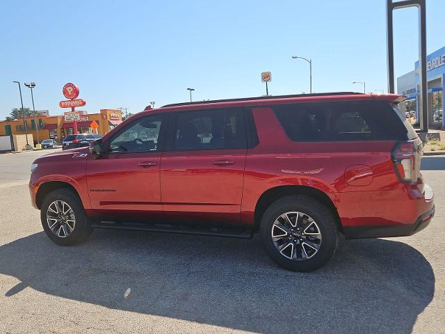 2024 Chevrolet Suburban Vehicle Photo in SAN ANGELO, TX 76903-5798