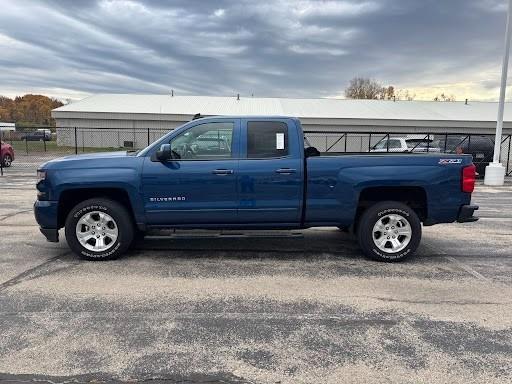 2016 Chevrolet Silverado 1500 Vehicle Photo in APPLETON, WI 54914-8833