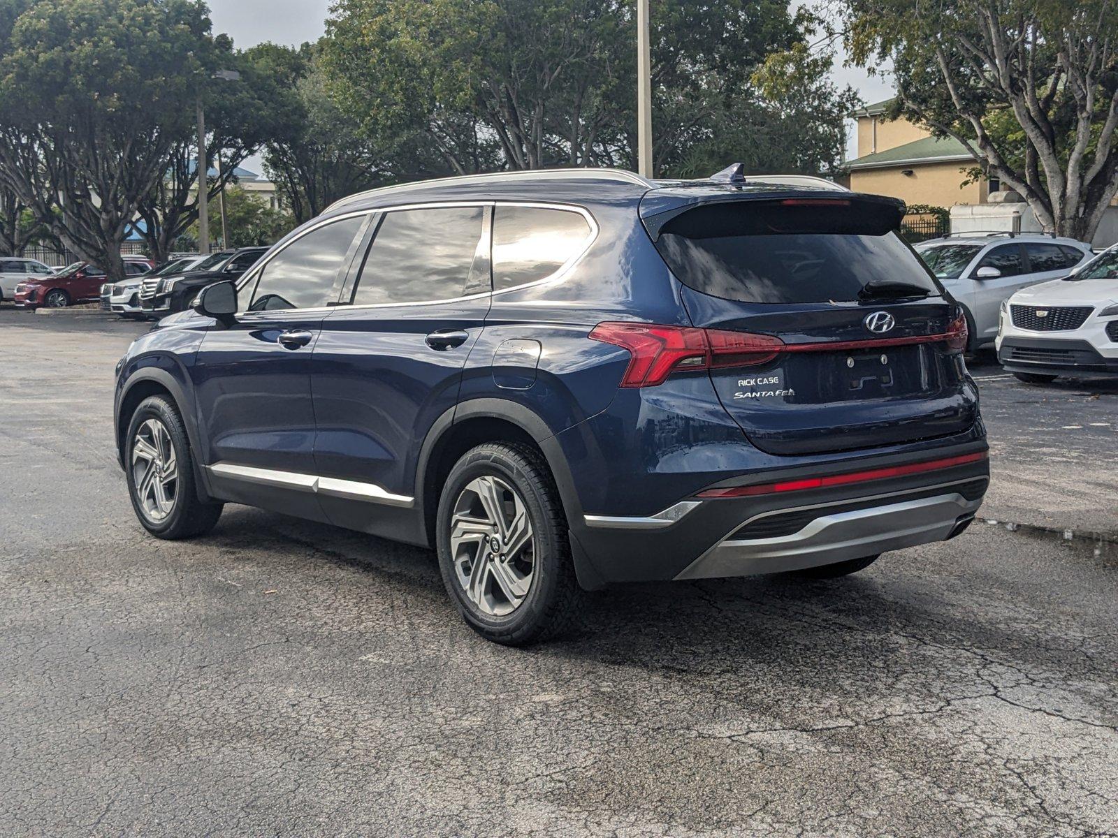 2021 Hyundai Santa Fe Vehicle Photo in WEST PALM BEACH, FL 33407-3296