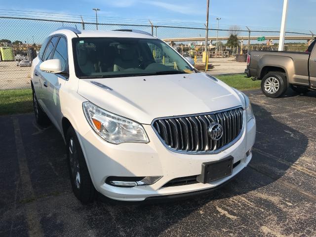 2017 Buick Enclave Vehicle Photo in GREEN BAY, WI 54303-3330