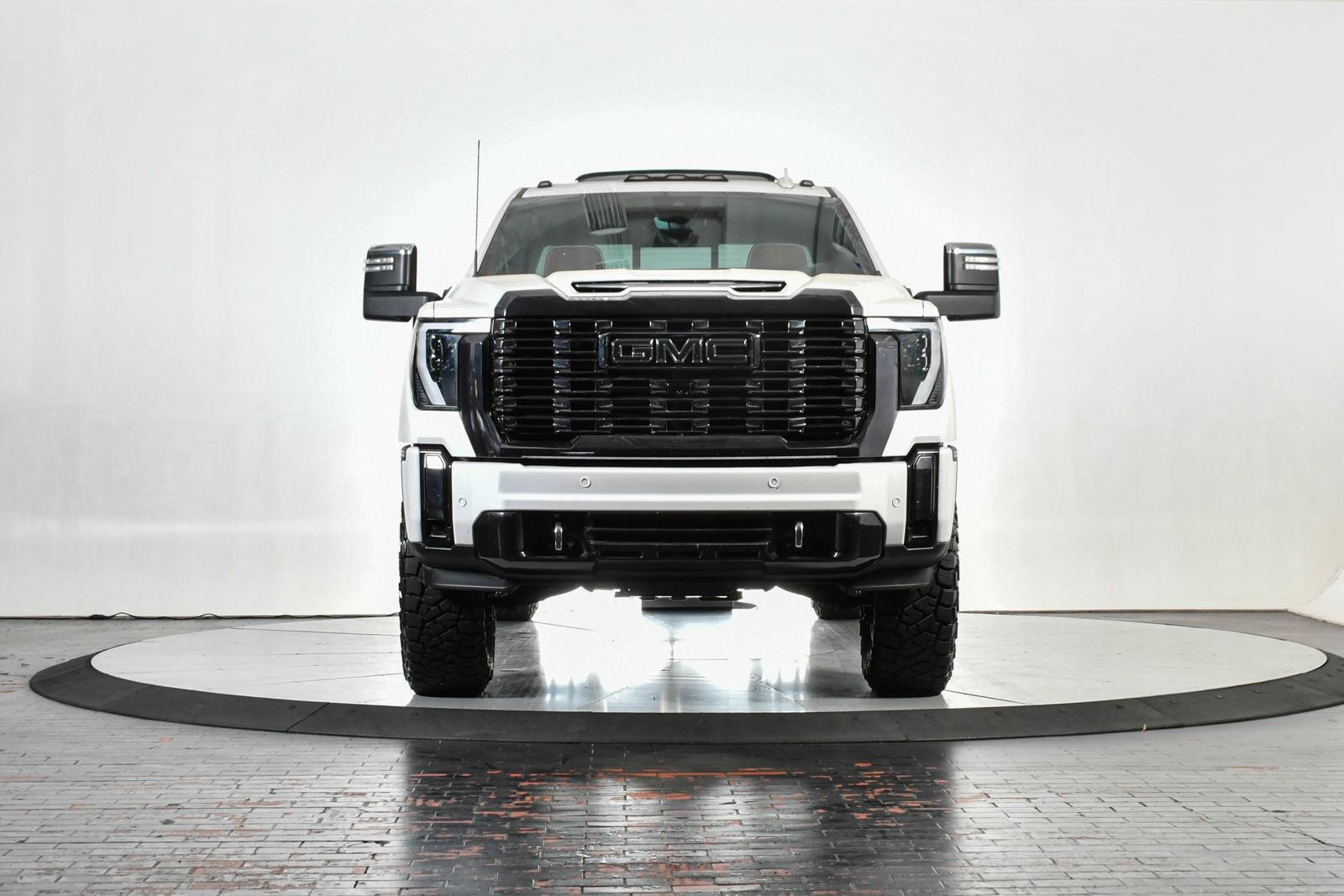 2024 GMC Sierra 2500 HD Vehicle Photo in DALLAS, TX 75235