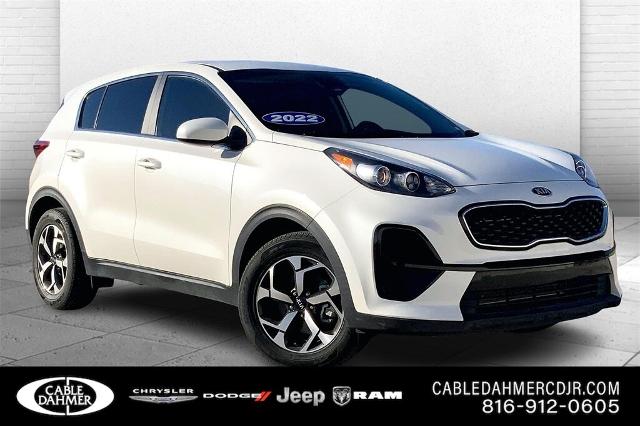 2022 Kia Sportage Vehicle Photo in Kansas City, MO 64114