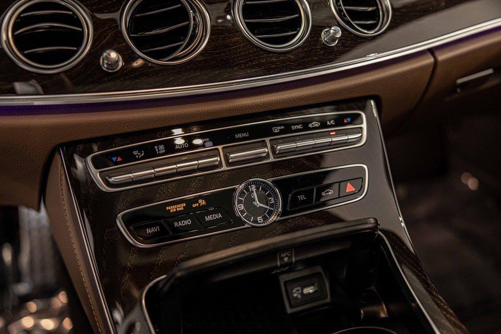 2019 Mercedes-Benz E-Class Vehicle Photo in Saint Charles, IL 60174