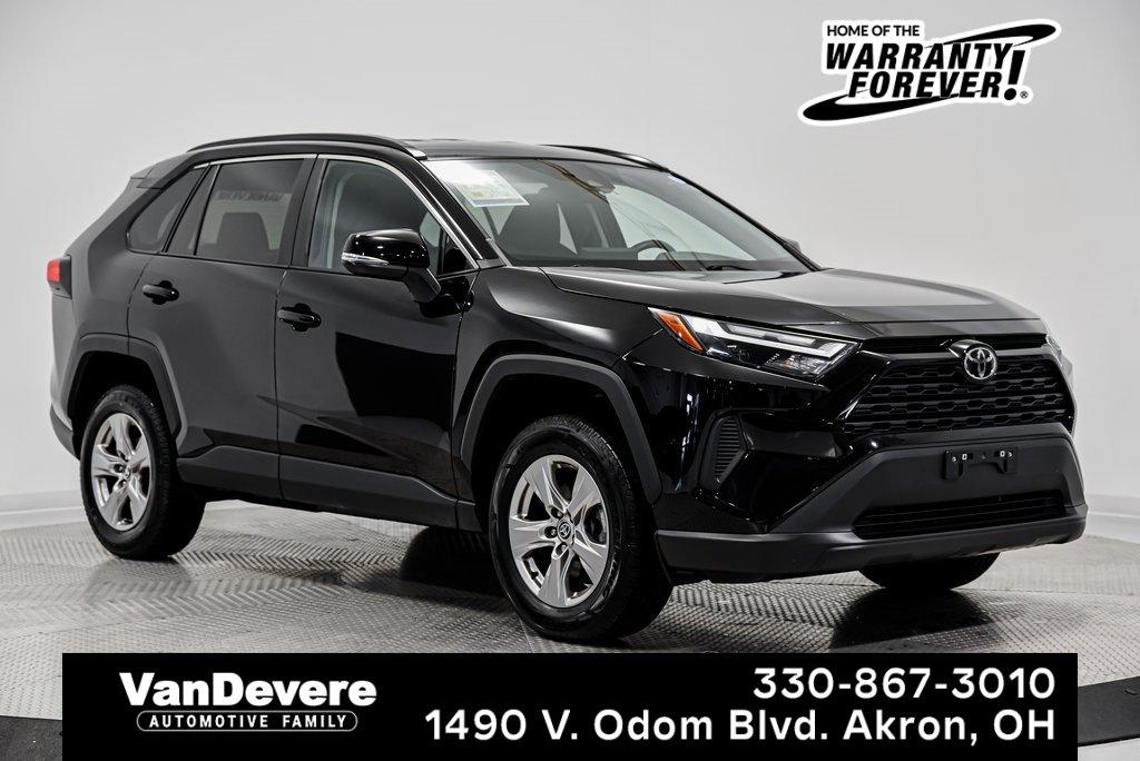 2022 Toyota RAV4 Vehicle Photo in AKRON, OH 44320-4088