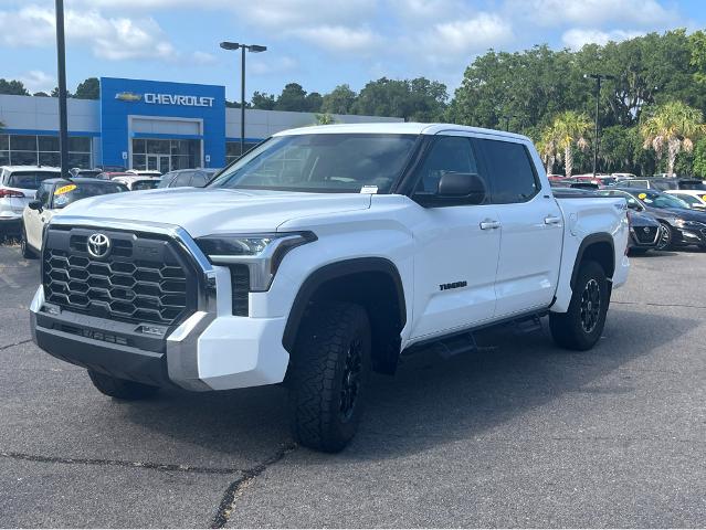 2023 Toyota Tundra 4WD Vehicle Photo in BEAUFORT, SC 29906-4218