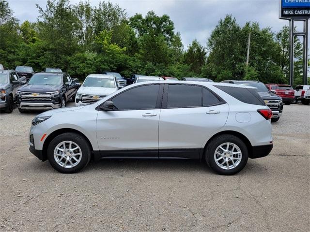 Used 2022 Chevrolet Equinox LS with VIN 3GNAXSEV5NS106757 for sale in Milford, OH