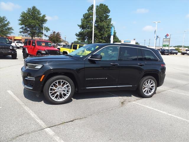 2022 Jeep Grand Cherokee Vehicle Photo in South Hill, VA 23970