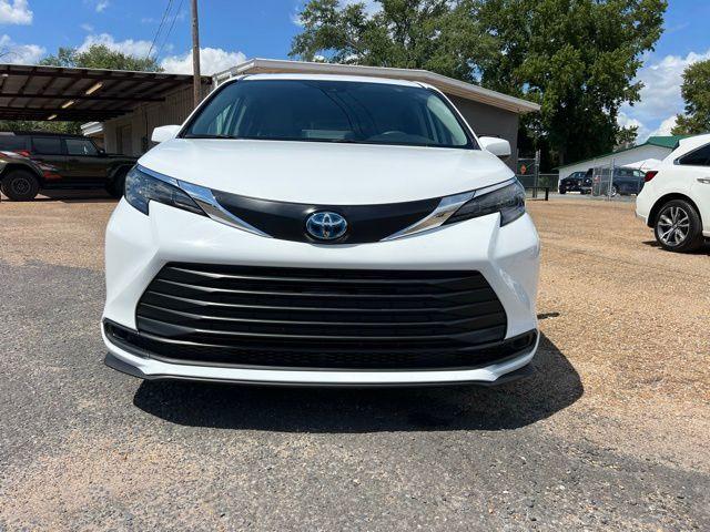 Used 2024 Toyota Sienna LE with VIN 5TDKRKEC9RS190940 for sale in Lockport, LA