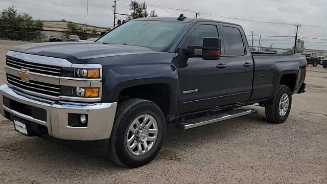 2017 Chevrolet Silverado 3500HD Vehicle Photo in MIDLAND, TX 79703-7718