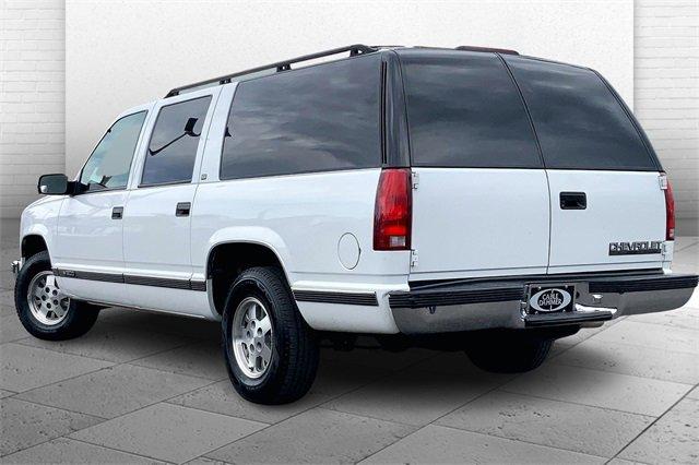 1994 Chevrolet Suburban Vehicle Photo in KANSAS CITY, MO 64114-4502