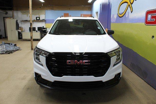 2024 GMC Terrain Vehicle Photo in ST JOHNS, MI 48879-1562