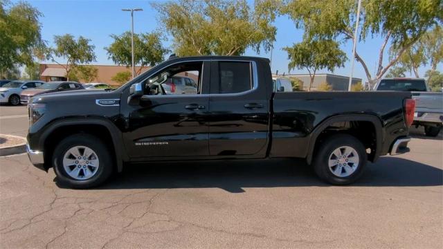 2024 GMC Sierra 1500 Vehicle Photo in GOODYEAR, AZ 85338-1310