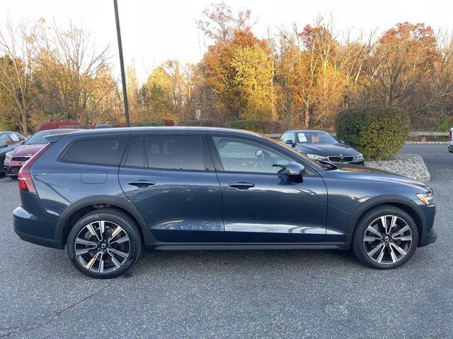 2021 Volvo V60 Cross Country Vehicle Photo in Flemington, NJ 08822