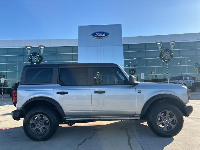 2024 Ford Bronco Vehicle Photo in Terrell, TX 75160