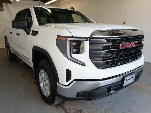 2025 GMC Sierra 1500 Vehicle Photo in RED SPRINGS, NC 28377-1640