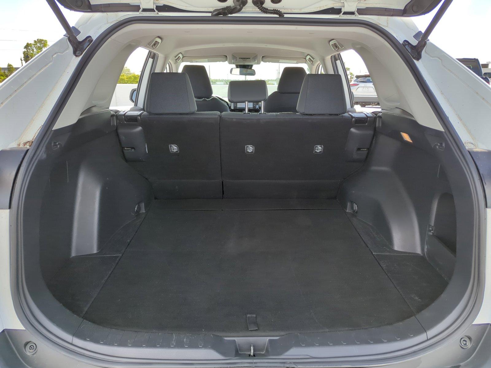 2020 Toyota RAV4 Vehicle Photo in Ft. Myers, FL 33907