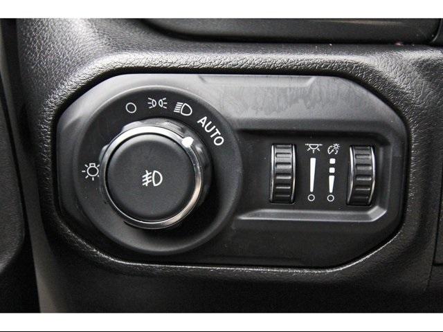 2022 Jeep Wrangler Vehicle Photo in ROSENBERG, TX 77471-5675