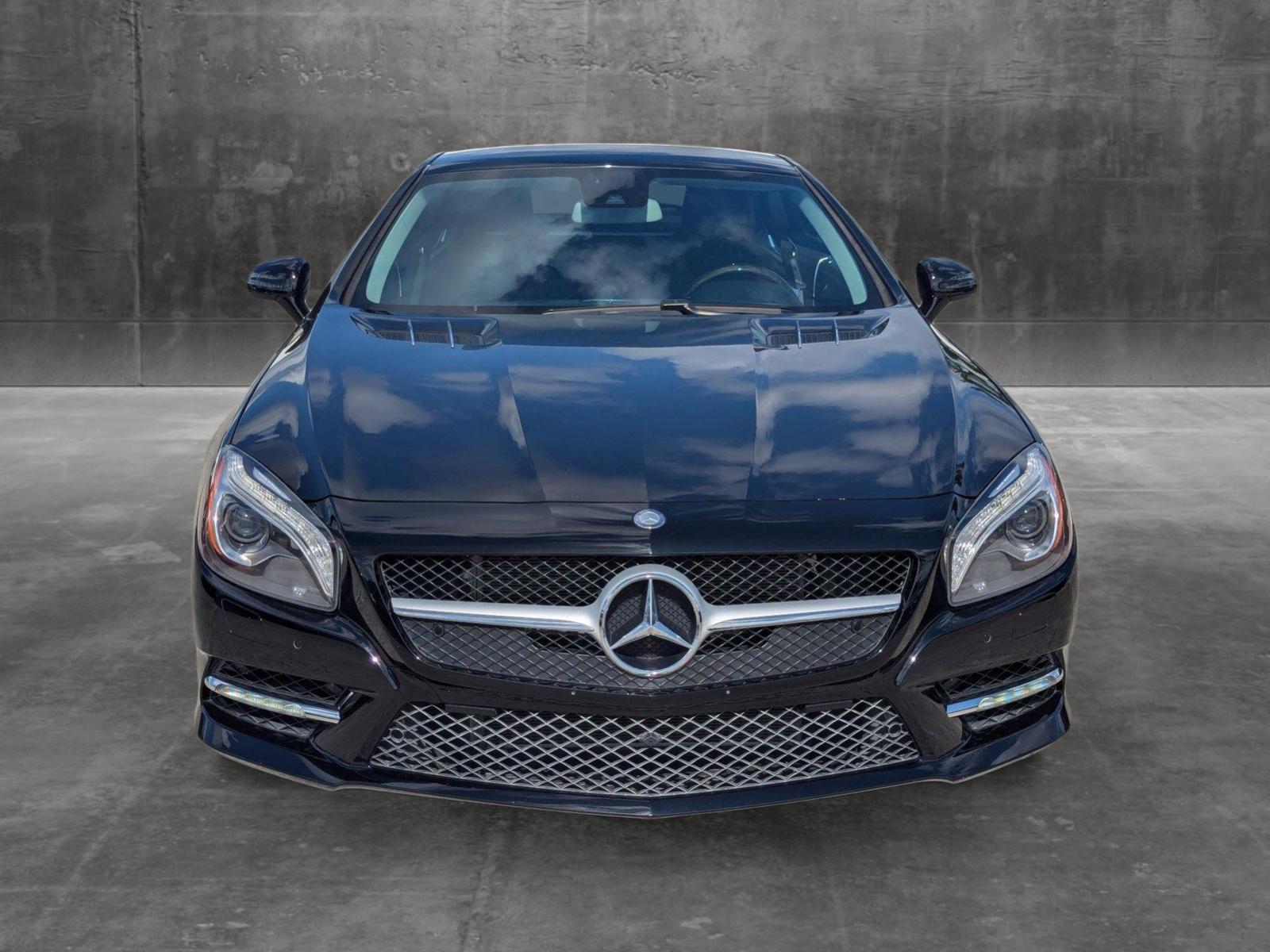 2015 Mercedes-Benz SL-Class Vehicle Photo in PEMBROKE PINES, FL 33024-6534